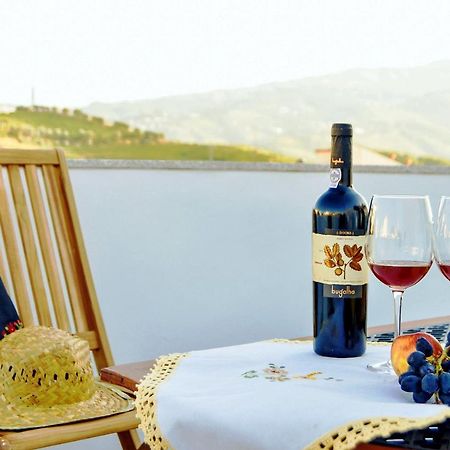 Hidden Gem W/ Rooftop - City Center & Douro View Peso da Régua Exterior photo